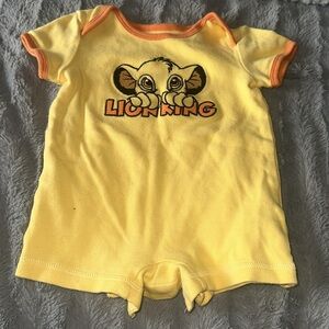 🎀Disney baby Lion King vintage 3M orange simba romper absolutely adorable